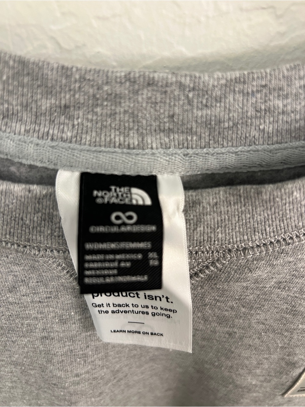 The North Face women’s Heather Gray Crewneck Sweatshirt - Picture 8 of 12